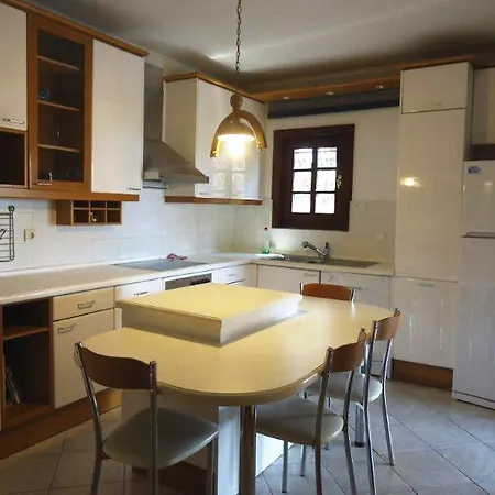 Evoteli Group Ozel Havuzlu 6+1 Villa Bitez